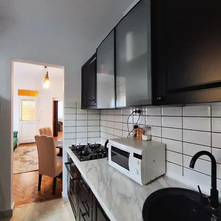 Apartment Picaso Bucharest